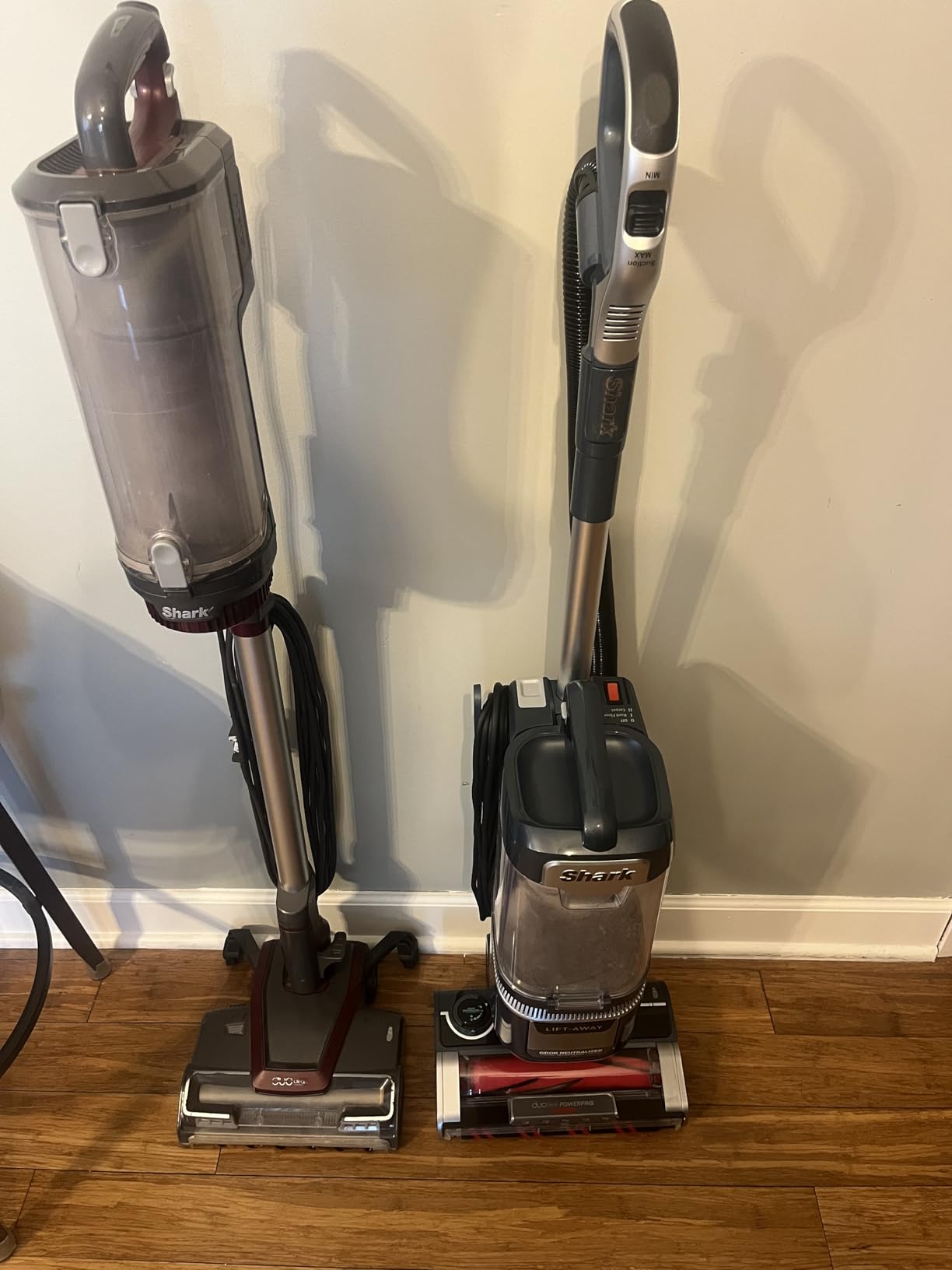 Shark Rotator Lift-Away Vacuum, DuoClean PowerFins, Dark Grey, LA555 customer photo 2