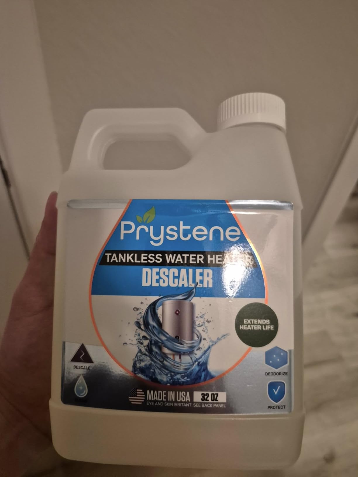 Tankless Water Heater Descaler Liquid 32 Oz - Removes Limescale, Restores Hot Water Pressure and Heating Efficiency - Food Grade Citric and Lactic Acid - Made in USA customer photo 1