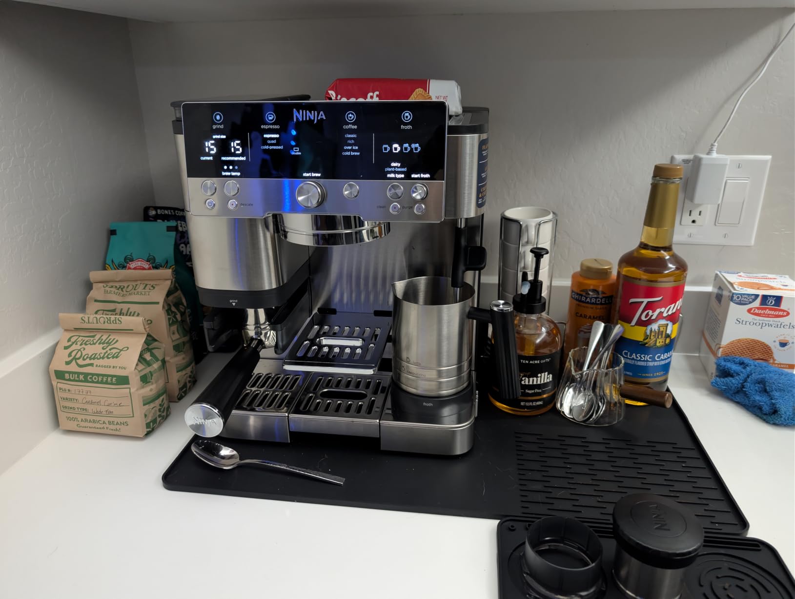 Ninja Luxe Café Premier Espresso & Rapid Cold Brew, Gunmetal, ES601GM customer photo 2
