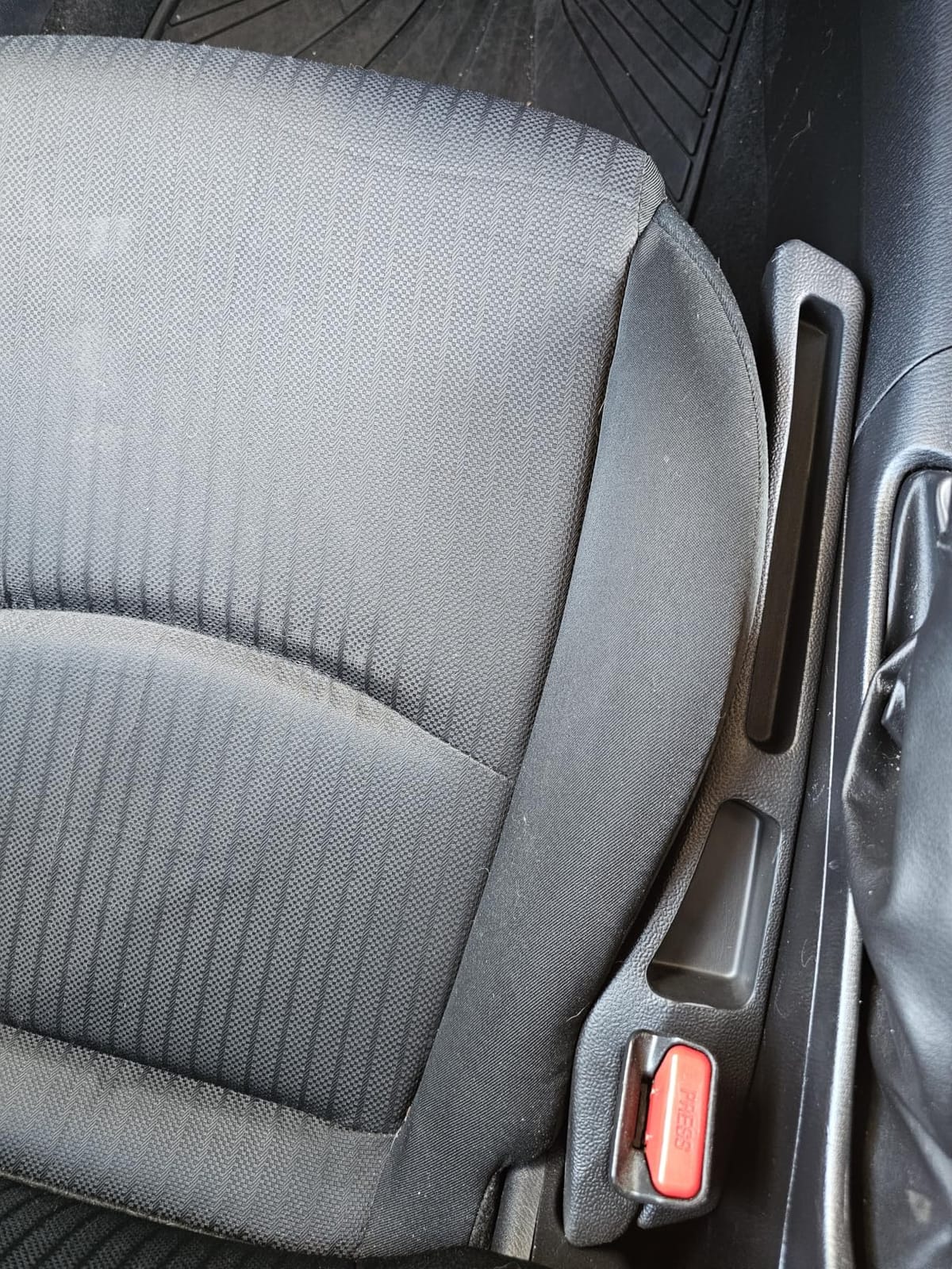 2PCS Car Seat Gap Filler Organizer,2 in 1 Car Gap Filler (Black) customer photo 1