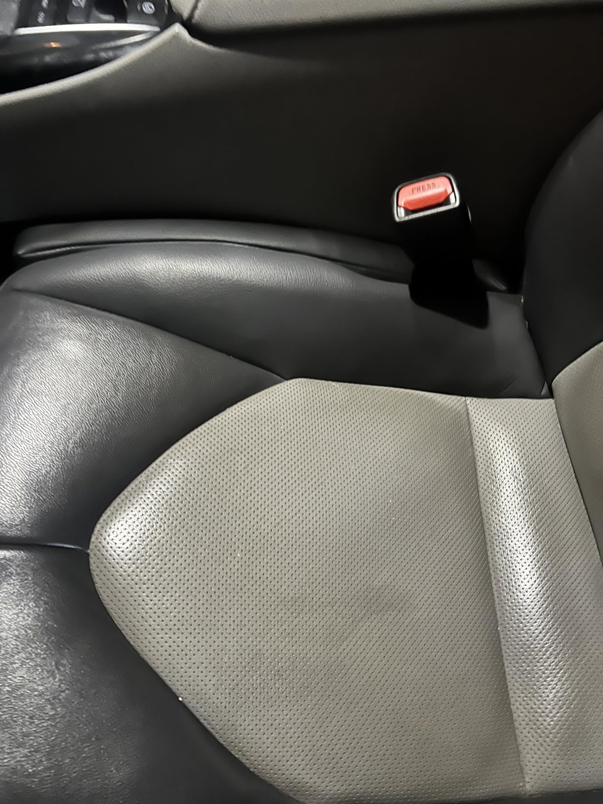 Car Seat Gap Filler 2 Pack, Faux Leather Strip/Plug Console Blockers for Cars, Trucks, SUVs, Adjustable Width 1.4–2.4 Inch, Universal Fit Prevents Items Falling Between Seats customer photo 1
