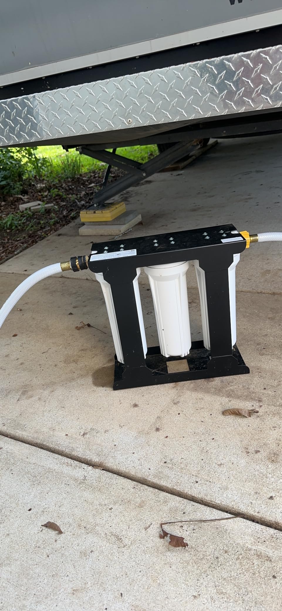 iSpring 3-Stage RV Water Filter System, Removes Over 99% PFAS, Bacteria and Viruses, Reduces Chlorine, Lead, Odor, and Sediment, Leak-Free Brass Fittings, External Mounting Bracket, Model: CW31-PFBV customer photo 1