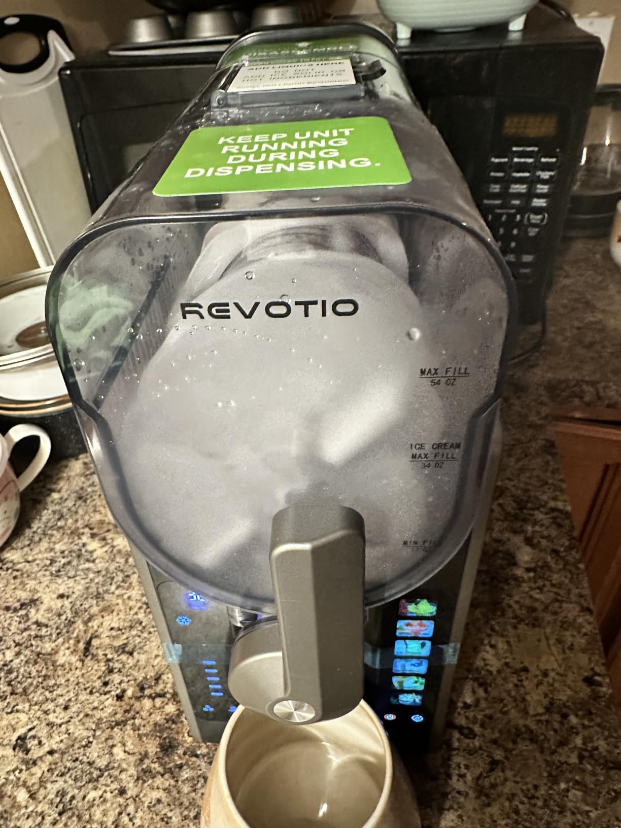 Slushie Machine for Home, 88 oz Tank, No Ice Needed, 6 Presets customer photo 1
