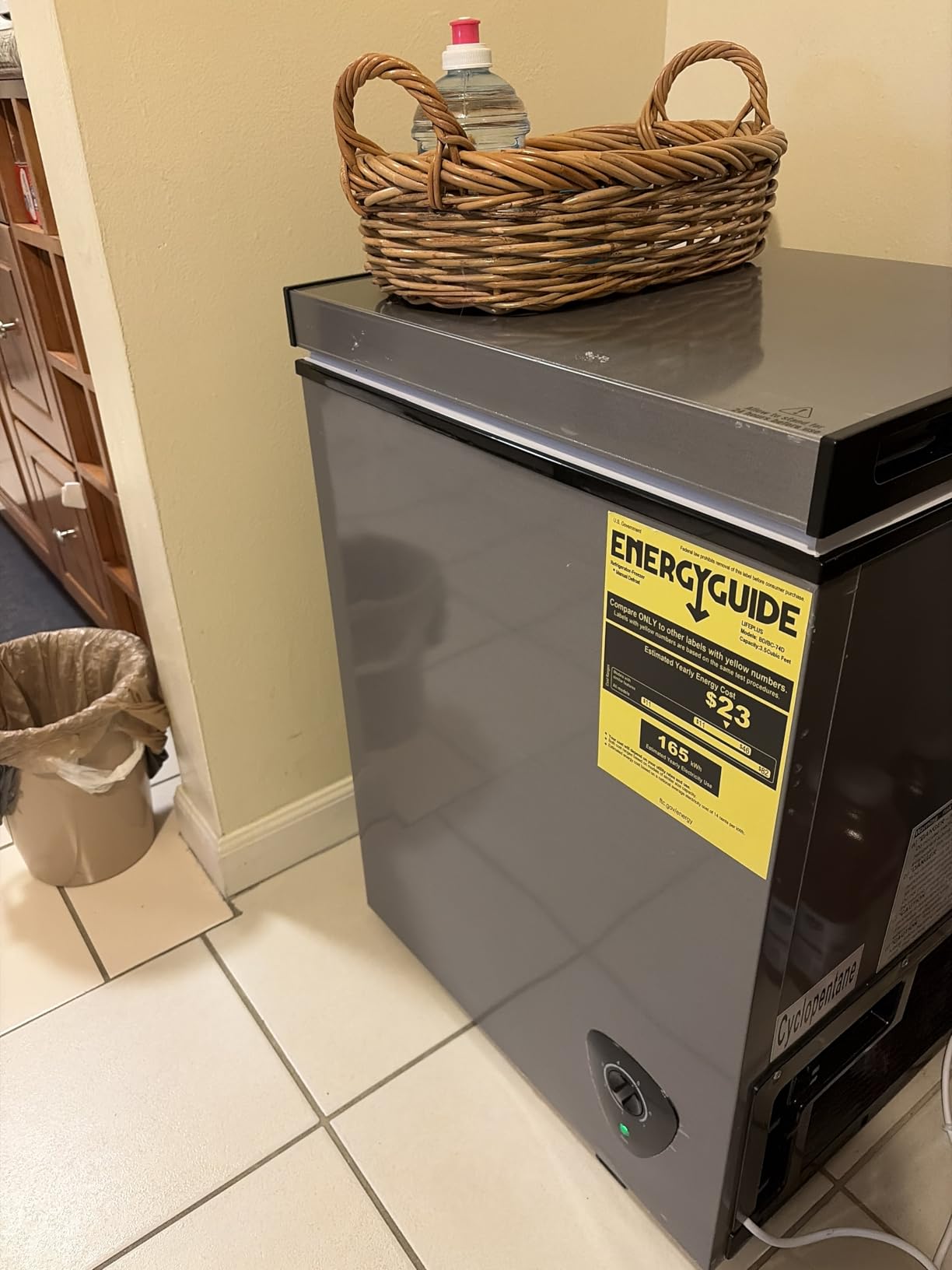 4.0 Cu.Ft Chest Freezer - 7-Temp Adjustable Deep Freezer, Ultra Quiet, Energy Saving, Removable Basket, Compact Small Deep Freezer for Apartments/Garage/Office/Kitchen, Gray customer photo 2