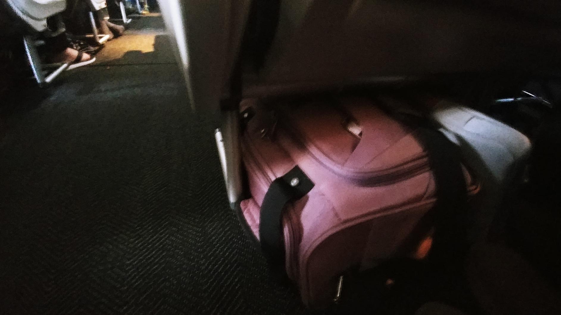 Travelpro Maxlite 5 Softside Expandable Luggage with 4 Spinner Wheels, Lightweight Suitcase, Men and Women, Sapphire Blue, 3-Piece Set (21/25/29) customer photo 2