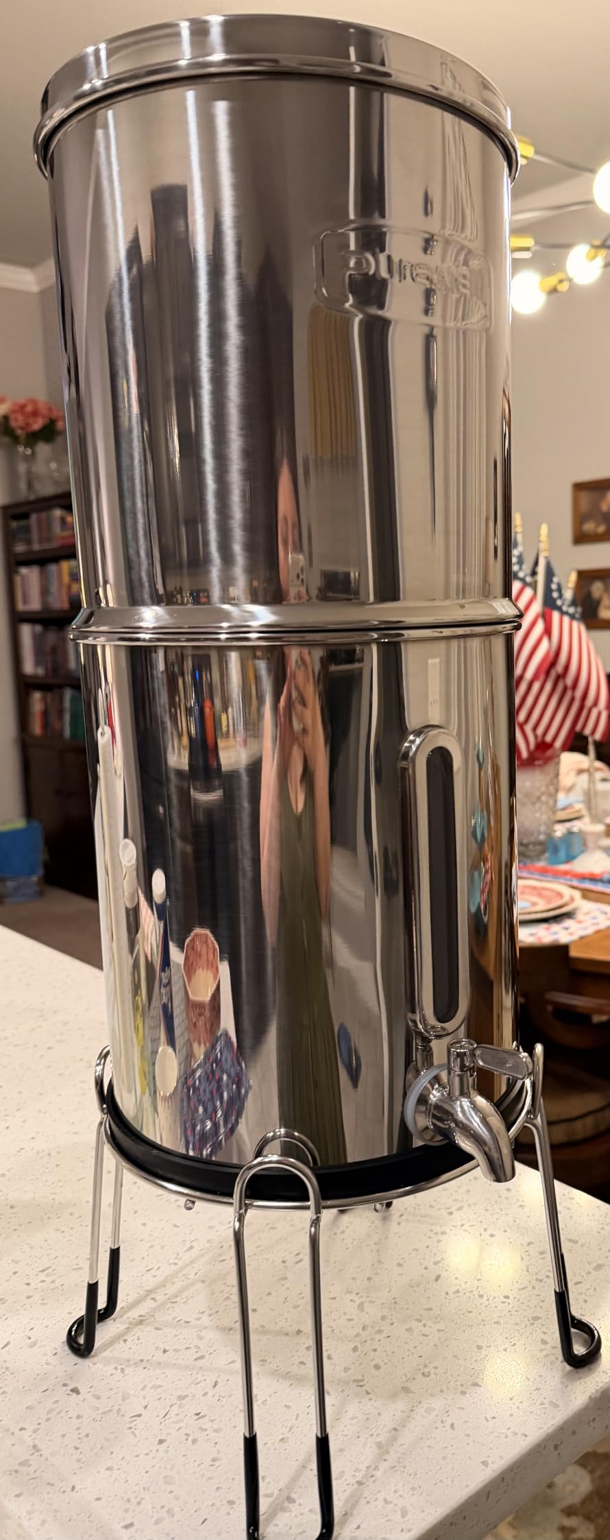 Purewell Upgraded 9-Stage Gravity Water Filter System with Water Level Window, 0.01um Ultra-Filtration Countertop System with 2 Filters and Stand, Reduce Fluoride & Chlorine, 2.25G customer photo 2