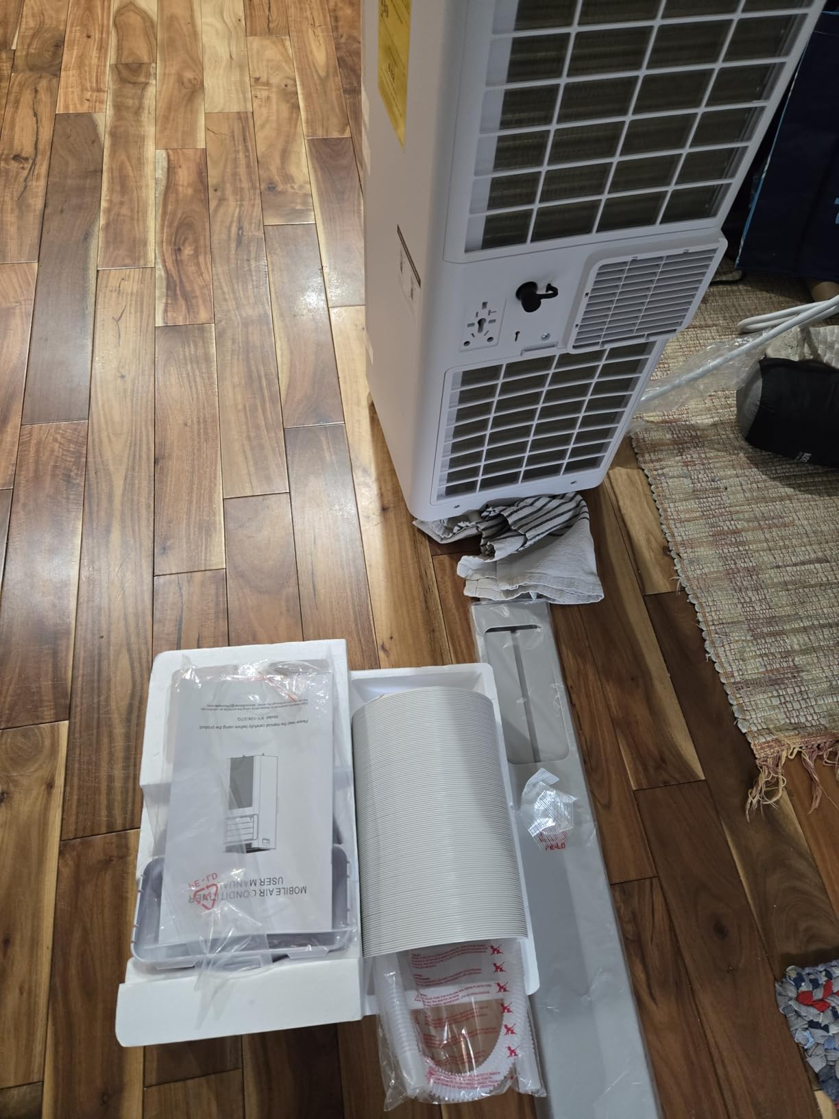 10000 BTU Portable Air Conditioners, Portable AC up to 450 Sq.Ft,4 in 1 Portable AC Unit with Cool,Dehumidifier,Fan Modes&Sleep,Remote Control&24H Timer,AC Unit for Bedrooms customer photo 1