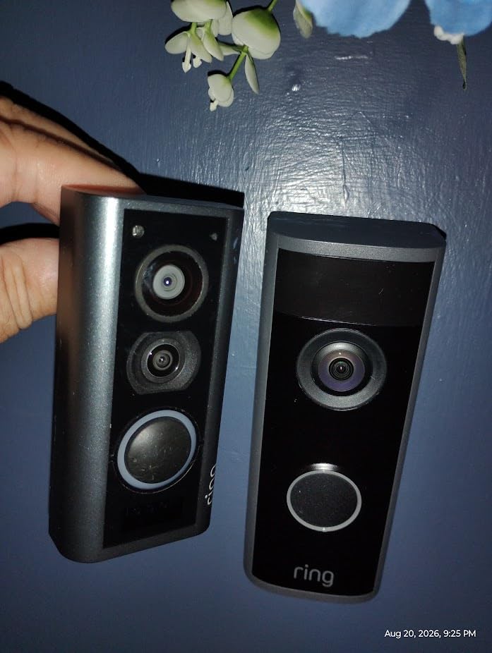 Ring Peephole Cam 2K (Newest Model), replaces physical peephole viewing with Retinal 2K and wide-angle video, renter-friendly installation, Speckled Gray customer photo 2