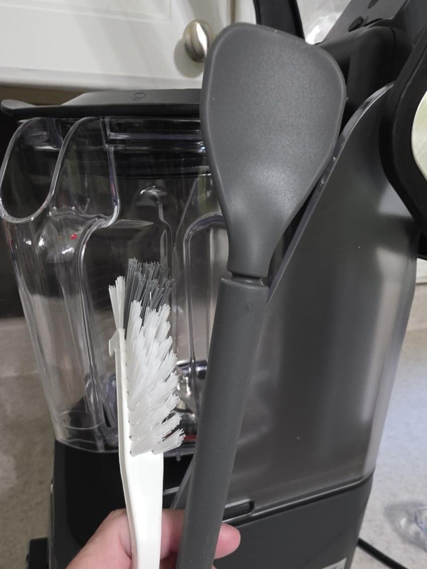 Professional Commercial Vacuum Blender, 2026 Upgraded 40000 RPM, 3000W/4HP Peak Power, 72oz Eastman Tritan Cup, Milkshake, Smoothie, Nut Milk, Hot Soup, Self-Clean, NSF Certified, Graphite Black customer photo 2