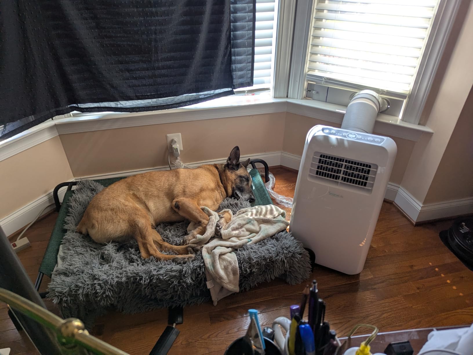 SereneLife Portable Air Conditioner 10000 BTU With WIFI | 3-in-1 Cooling, Fan and Dehumidifier | 24-H Timer up to 450 sq ft Coverage | AC Unit for Bedroom, Home & Office | Window Kit & Remote customer photo 2