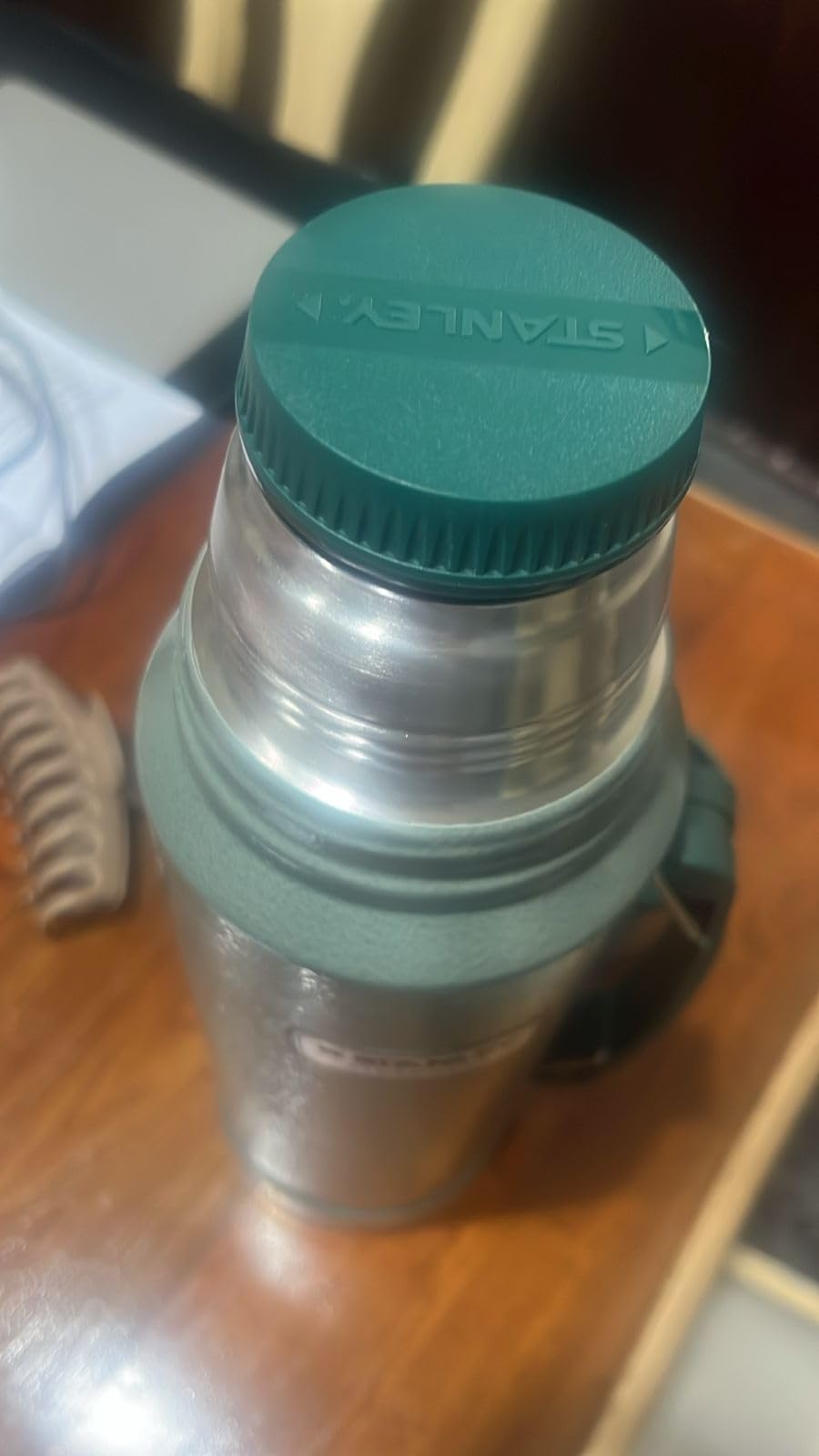 Stanley Heritage Classic Vacuum Bottle with Handle 2.0 qt | Wide Mouth with Leakproof Cup Lid | Keep Drinks Hot or Cold for Travel | Insulated Stainless Steel Thermal Bottle | Hammertone Green customer photo 1