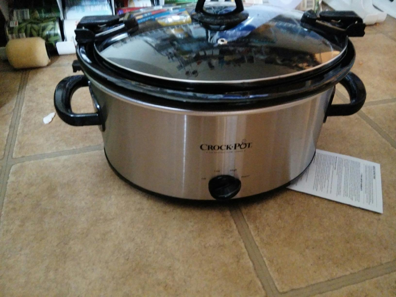 Crock-Pot Cook N Carry Oval Manual Portable Slow Cooker, Silver, 6-Quart customer photo 1