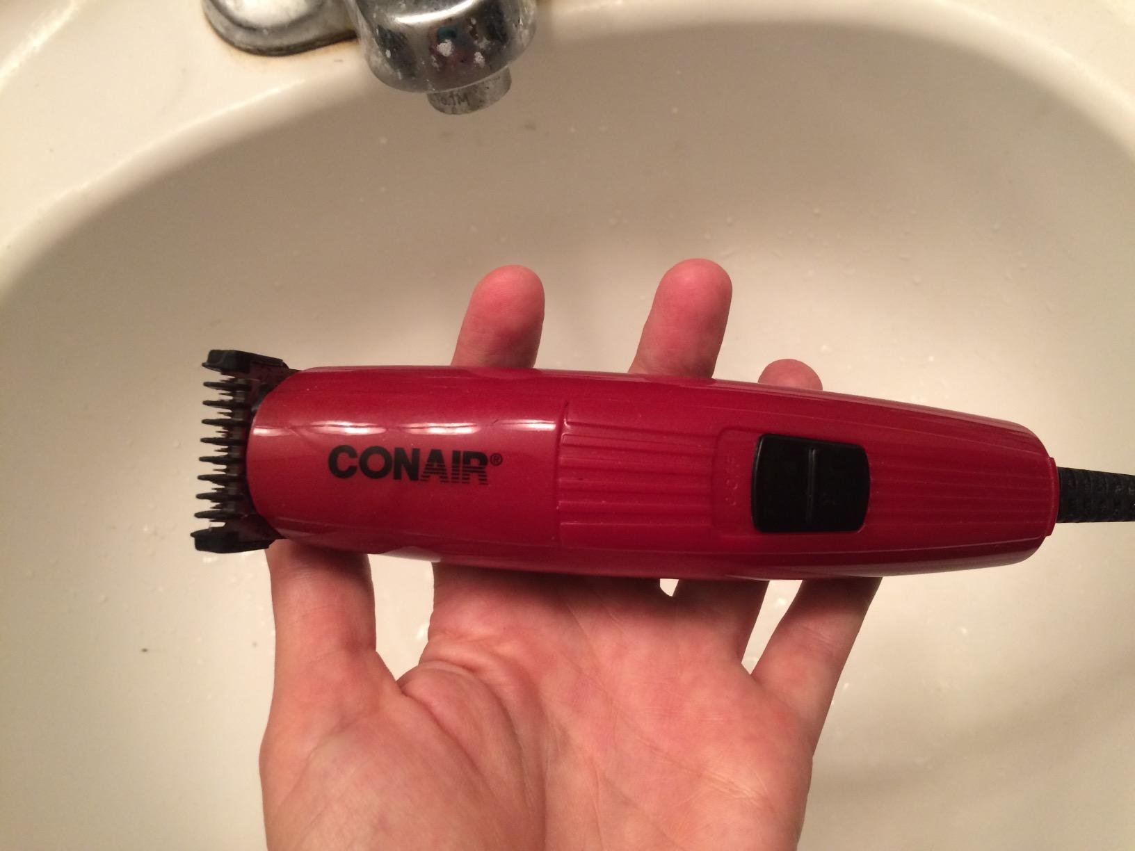 ConairMAN Beard Trimmer for Men Includes Nose and Ear Hair Trimmer and 5-Position Comb Attachment, 4 piece Men's Grooming Kit, Corded customer photo 1