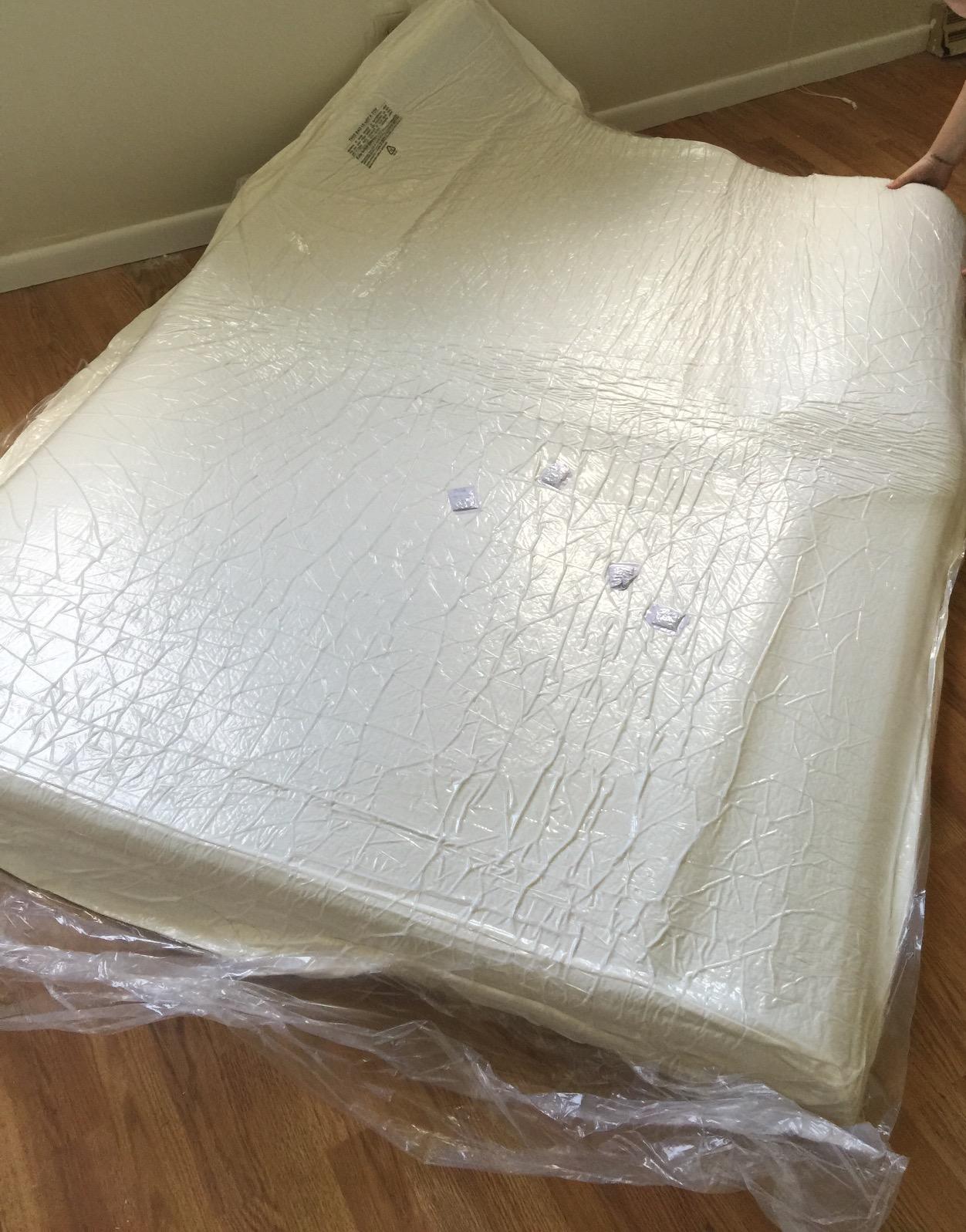 Best Price Mattress 10 inch Queen Mattress Bed-In-A-Box, Green Tea Memory Foam , White customer photo 2