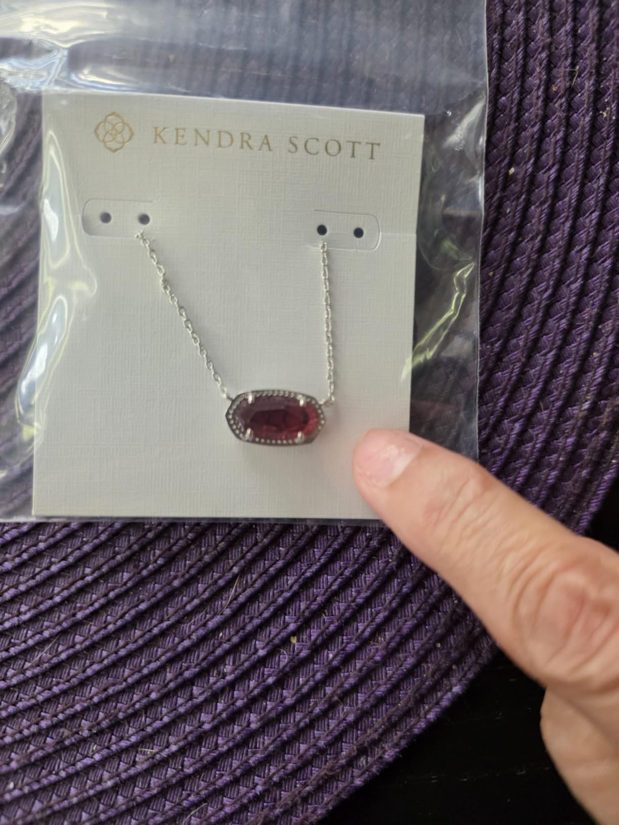 Kendra Scott Elisa Pendant customer photo 1