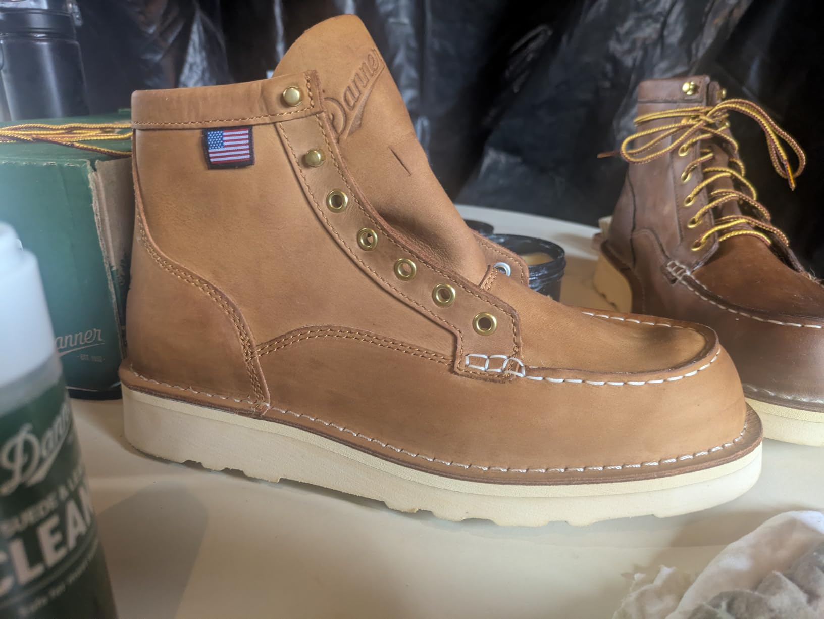 Danner 6” Bull Run Moc Toe Work Boots for Men - Oiled Full-Grain Leather Upper with Non Slip Wedge Outsole and 3-Density Cushion Footbed, EH Resistant customer photo 2