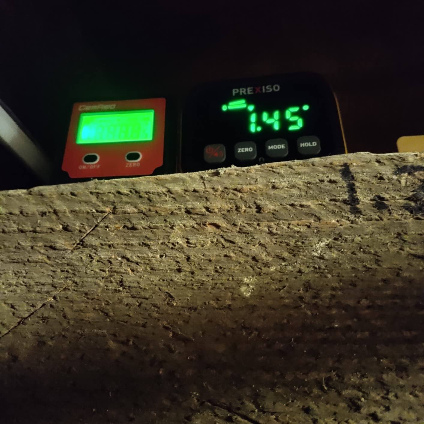 GemRed Digital Angle Gauge DAG-V1 for Measuring and Layout customer photo 1