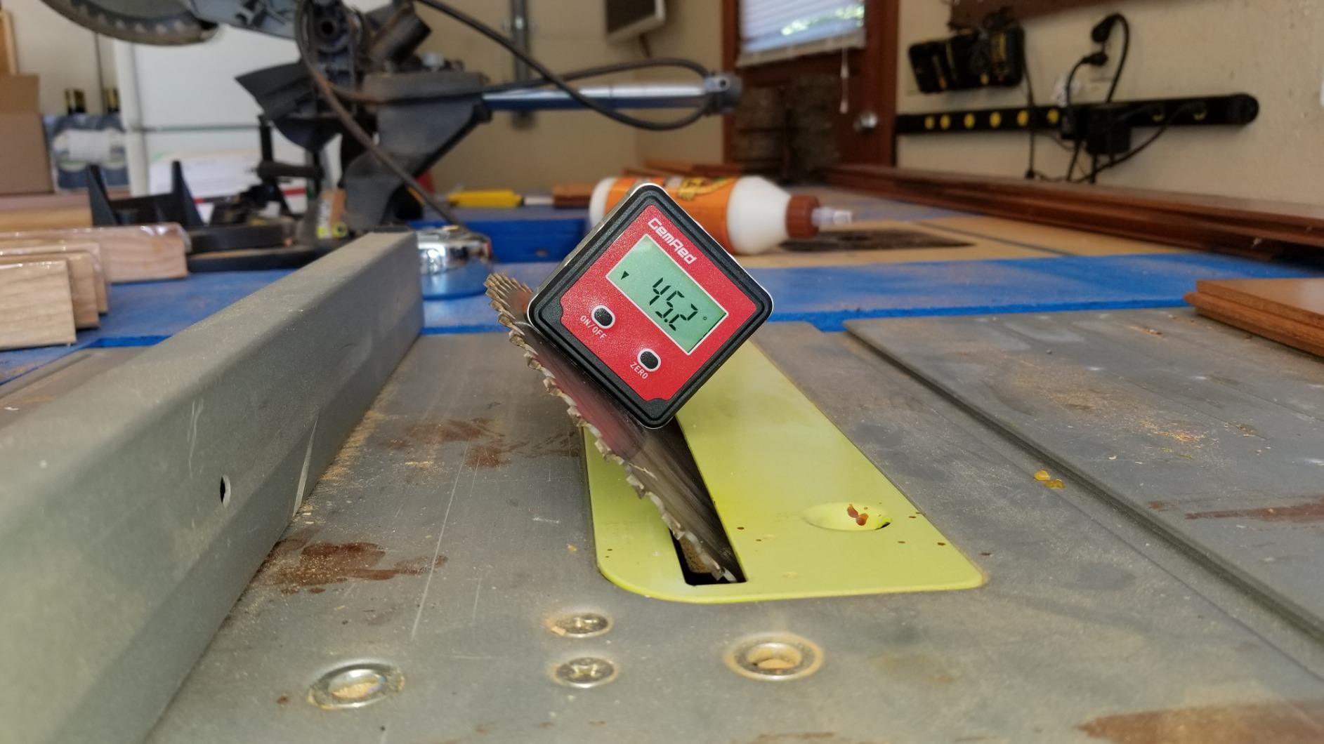 GemRed Digital Angle Gauge DAG-V1 for Measuring and Layout customer photo 2