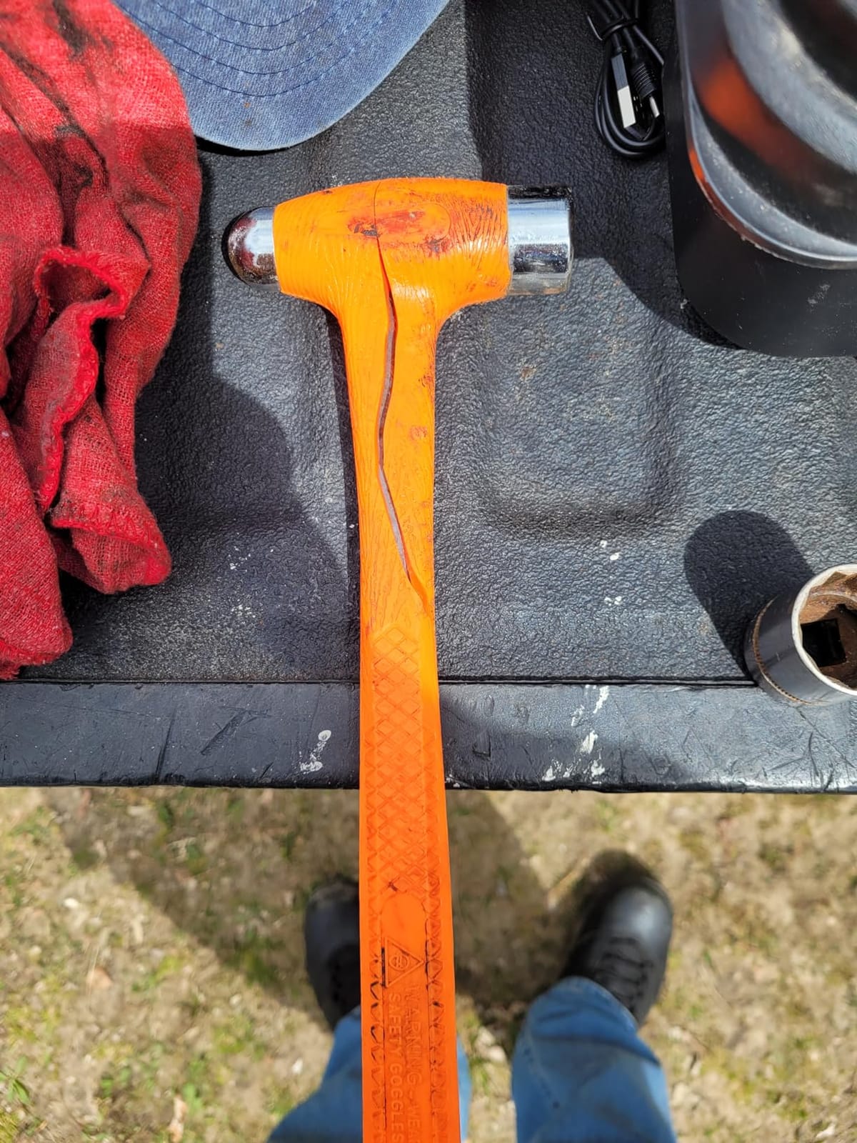 XtremepowerUS 32oz Dead Blow Hammer Dual Head 2lbs Pound Ball Peen and Flat Face for Metalworking Auto Repair, Striking with Non Slip Grip Handle, 2-Pounds, Orange customer photo 2