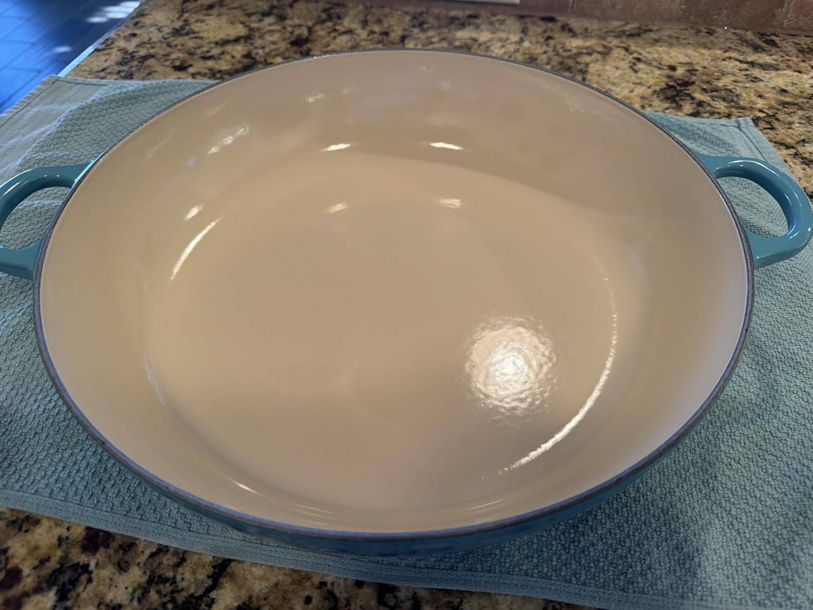 Le Creuset Enameled Cast Iron Cookware Cleaner, 8.45 oz customer photo 2