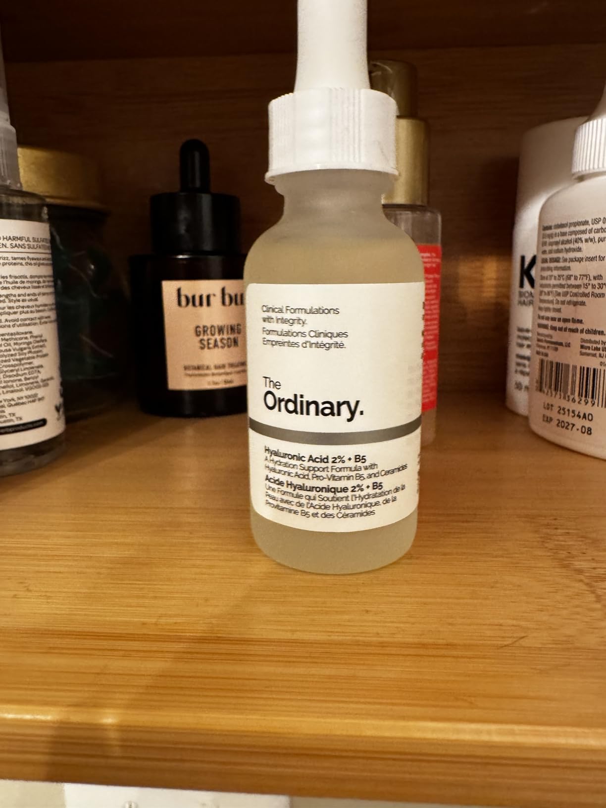 The Ordinary Hyaluronic Acid 2% + B5 (with Ceramides), Multi-Depth Hydration Serum for Plumper, Smoother Skin customer photo 2