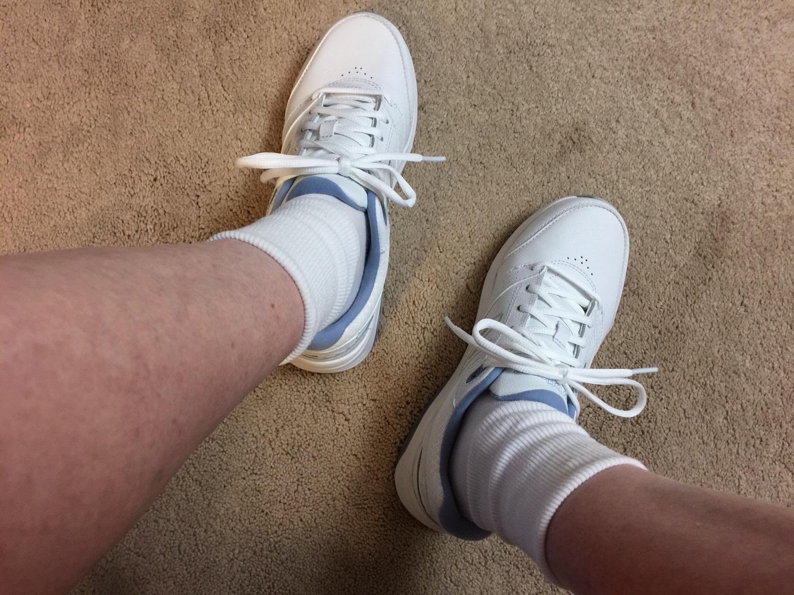 New Balance Women's 928 V3 Lace-up Shoes customer photo 1