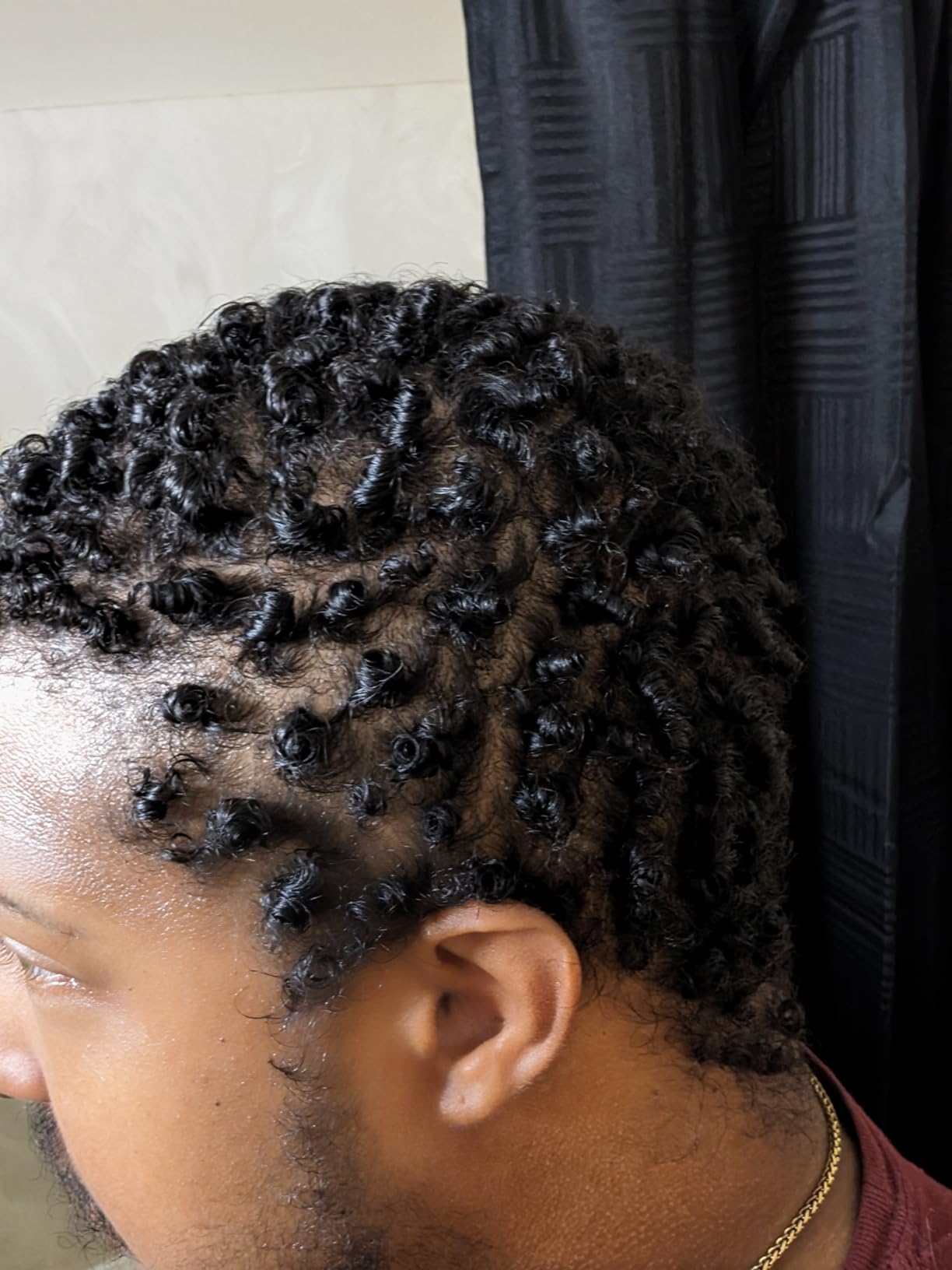 Twist It Up Comb (Bond Black) - Alternative for Hair Sponges, Creates Curls and Twists for Black Men, Tennis Racket Design customer photo 2