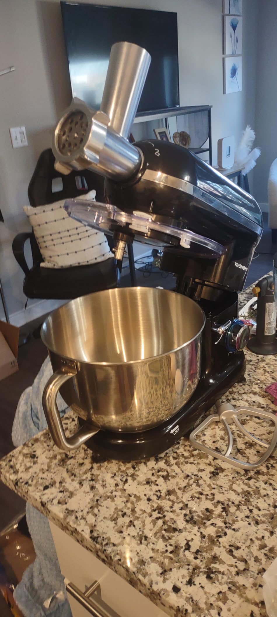 VIVOHOME 3-in-1 Stand Mixer, 6-Quart Tilt-Head Mixer, 10 Speeds, Red customer photo 2