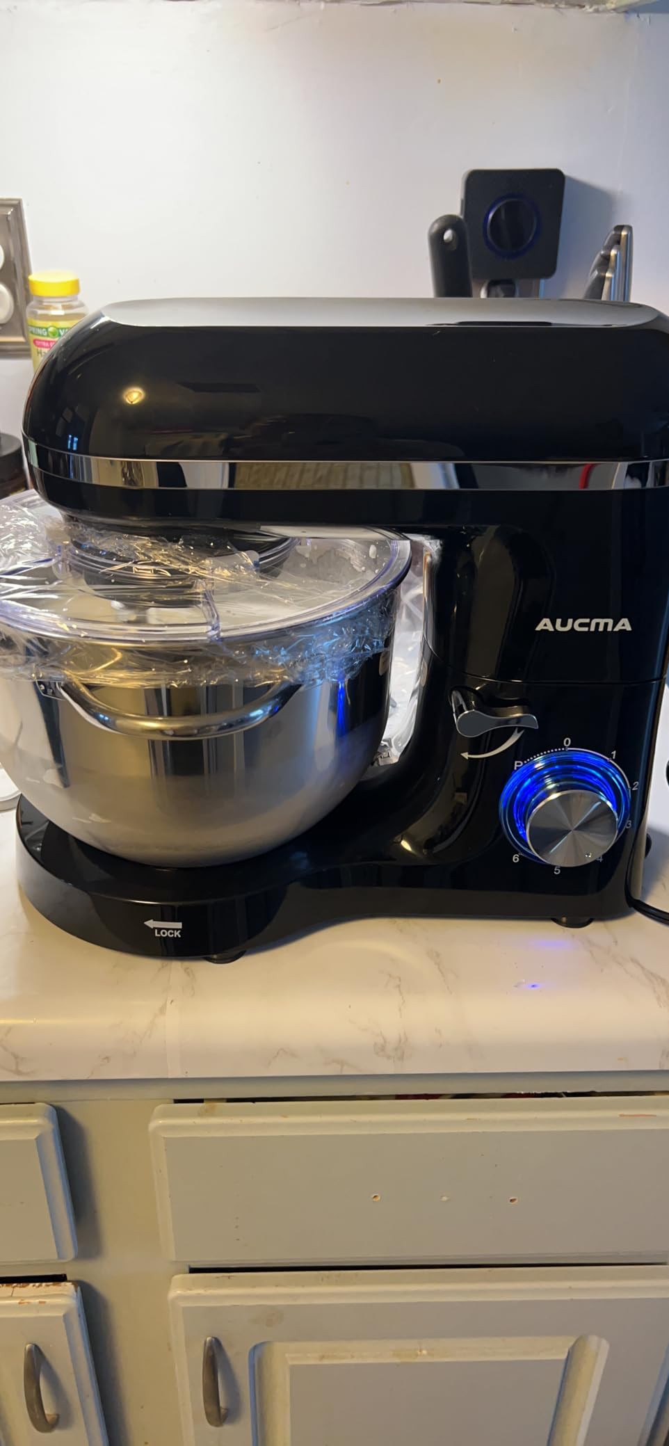 Aucma Stand Mixer,6.5-QT 660W 6-Speed Tilt-Head Food Mixer, Kitchen Electric Mixer with Dough Hook, Wire Whip & Beater (Blue, 6.5QT) customer photo 2