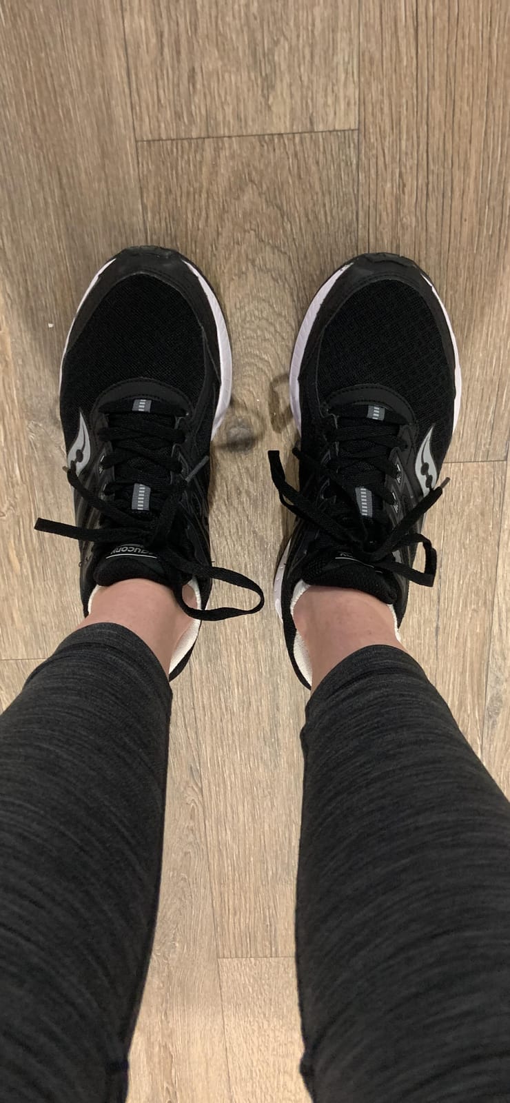 Saucony Women's Cohesion 13 Running Shoe customer photo 1