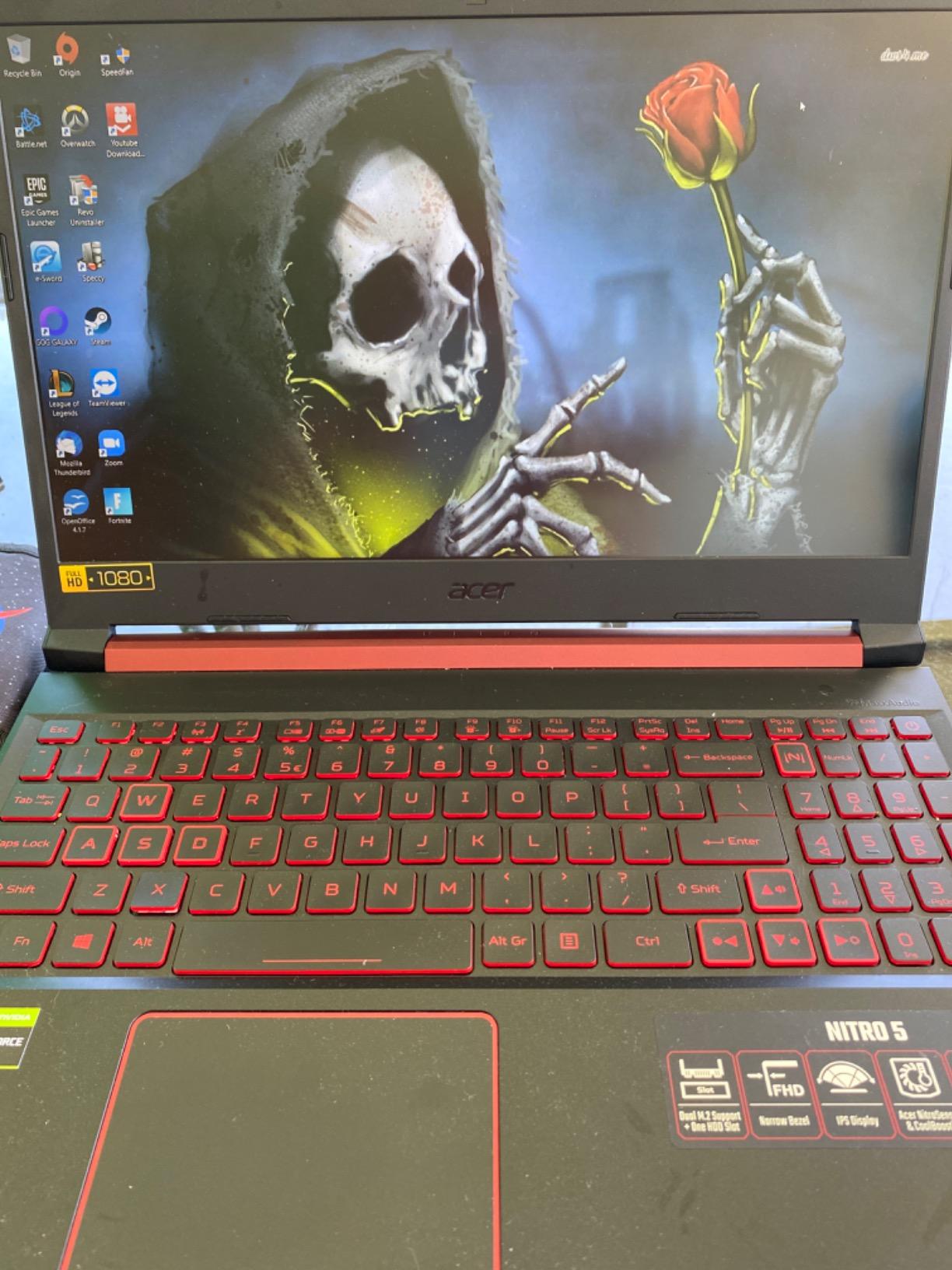 Acer Nitro 5 AN515-54 customer photo 2