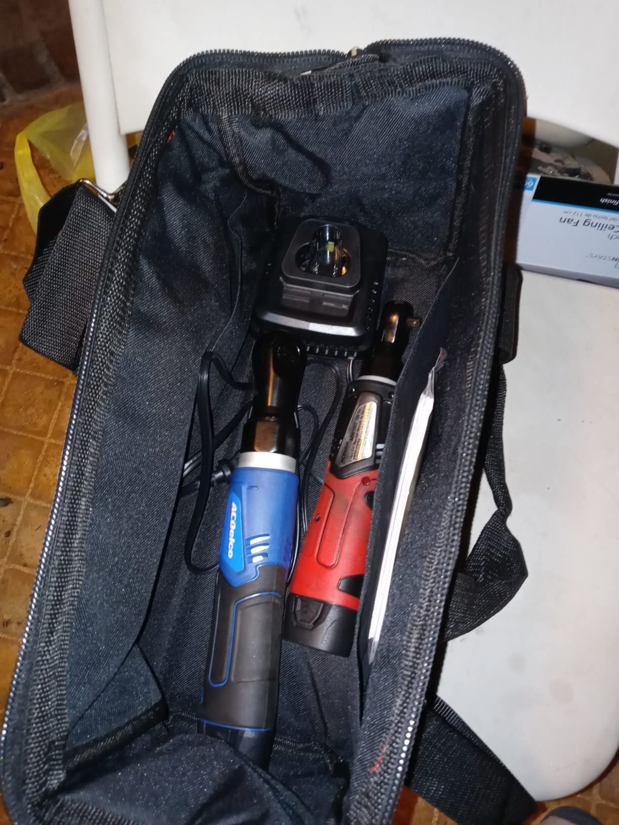 ACDelco ARW1209-K92 G12 Series 12V Li-ion Cordless ¼” & 3/8” Ratchet Wrench Combo Tool Kit with 2 Batteries and Canvas Bag customer photo 1