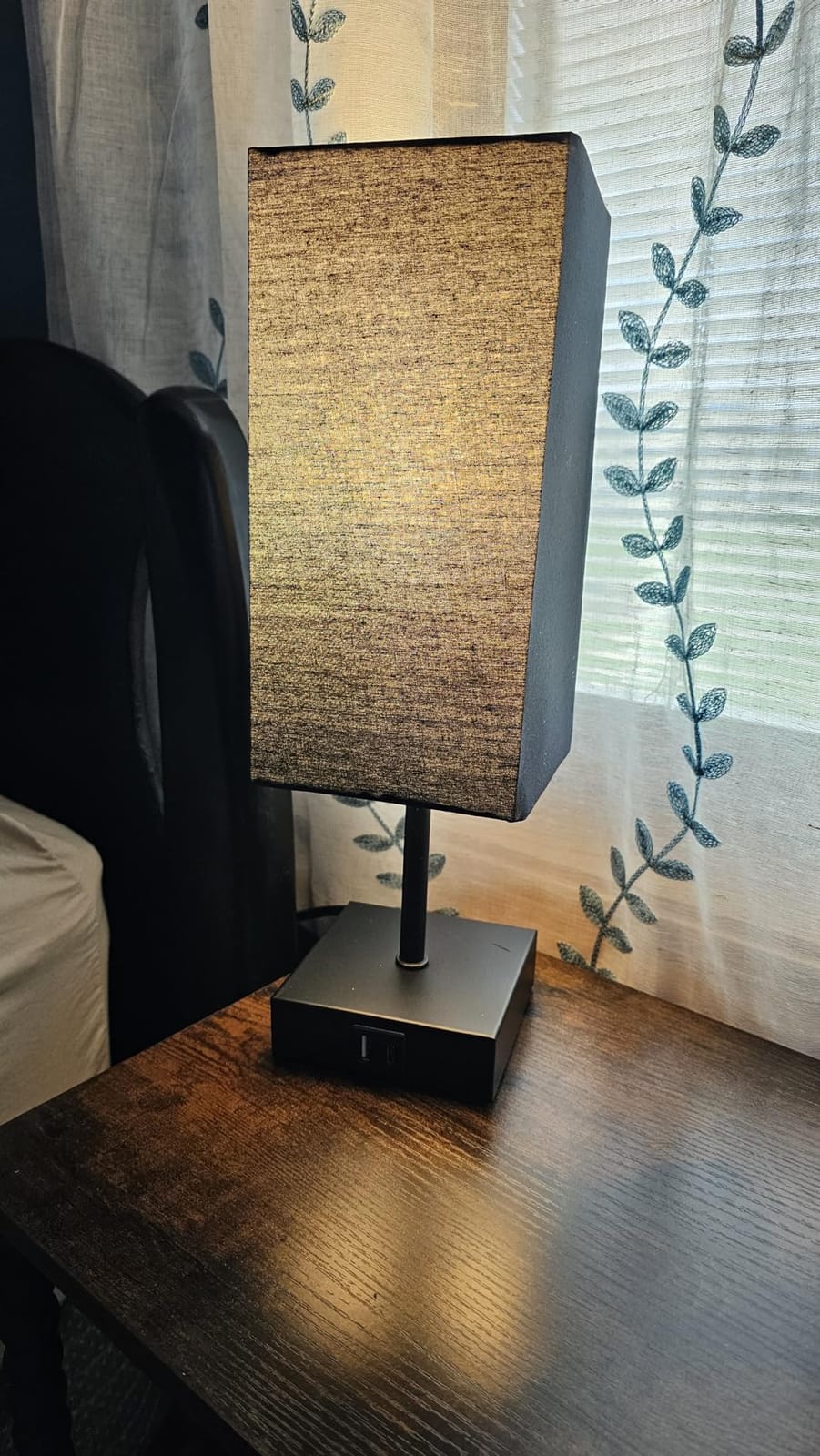 Bedside Table Lamp for Bedroom with 2 USB Ports, 14-Inch, Black customer photo 1