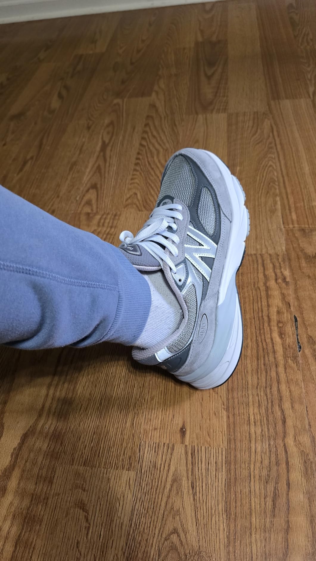 New Balance Men's Made in USA 990 V6 customer photo 2
