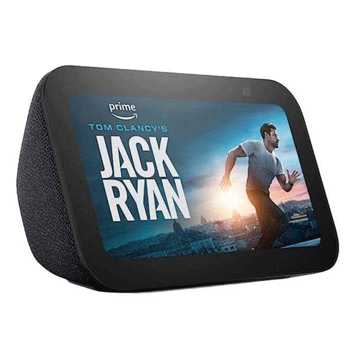 Amazon Echo Show 5 (newest model), Smart display, Designed for Alexa+, 2x the bass and clearer sound, Glacier White customer photo 2