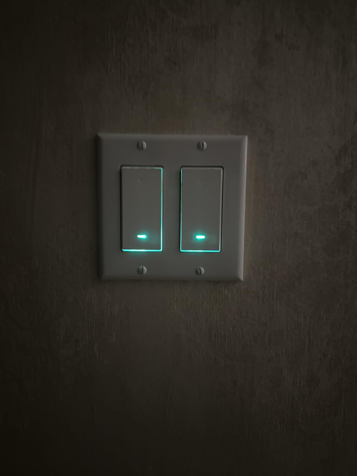 GHome Smart Switch, 3 Way Wi-Fi Light Switch Compatible with Alexa and Google Home, 2.4GHz Schedule Timer, Neutral Wire Required, 3-Way Installation, FCC Listed (4-Pack), White customer photo 2