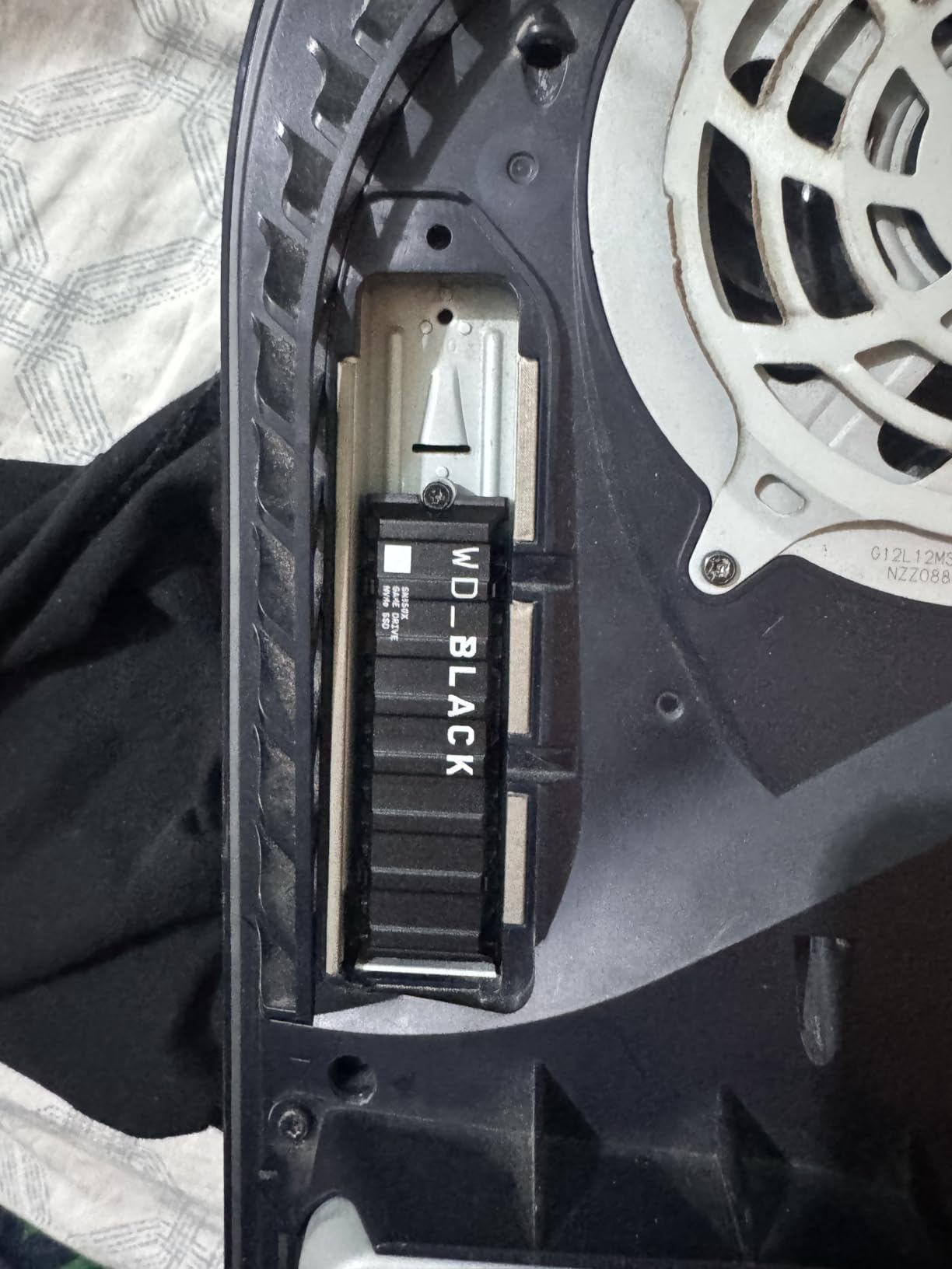 WD_BLACK SN850X 2TB customer photo 1
