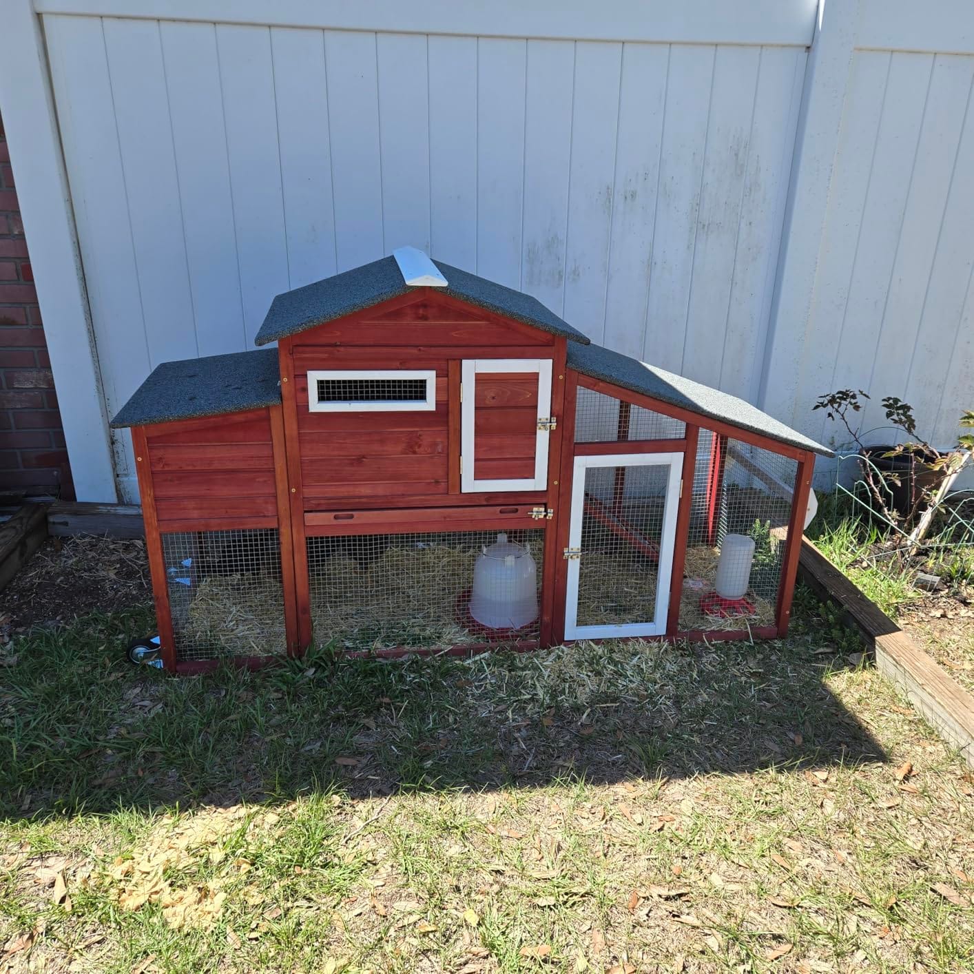 PetsCosset Wooden Chicken Coop with Run and Wheels for 2–3 Hens customer photo 2