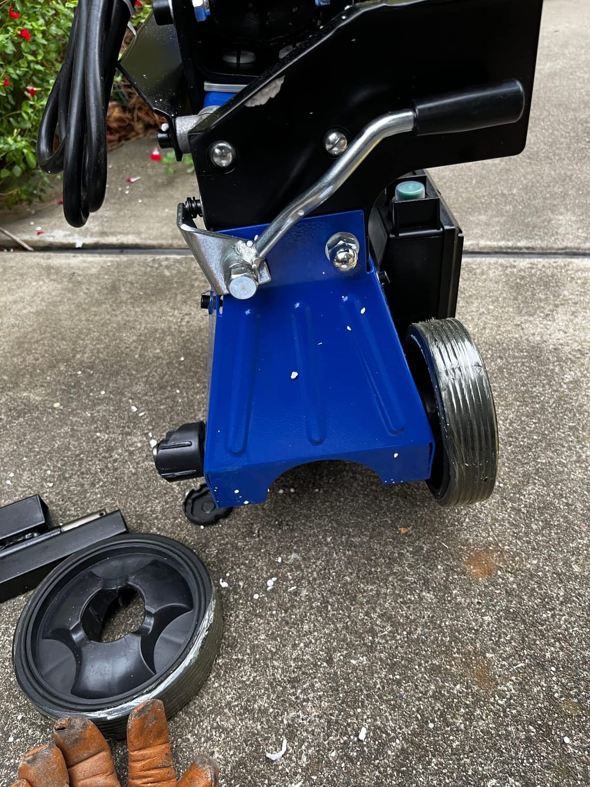 BILT HARD 6.5 Ton Log Splitter, Wood Splitter, Portable Firewood Splitting Machine customer photo 1