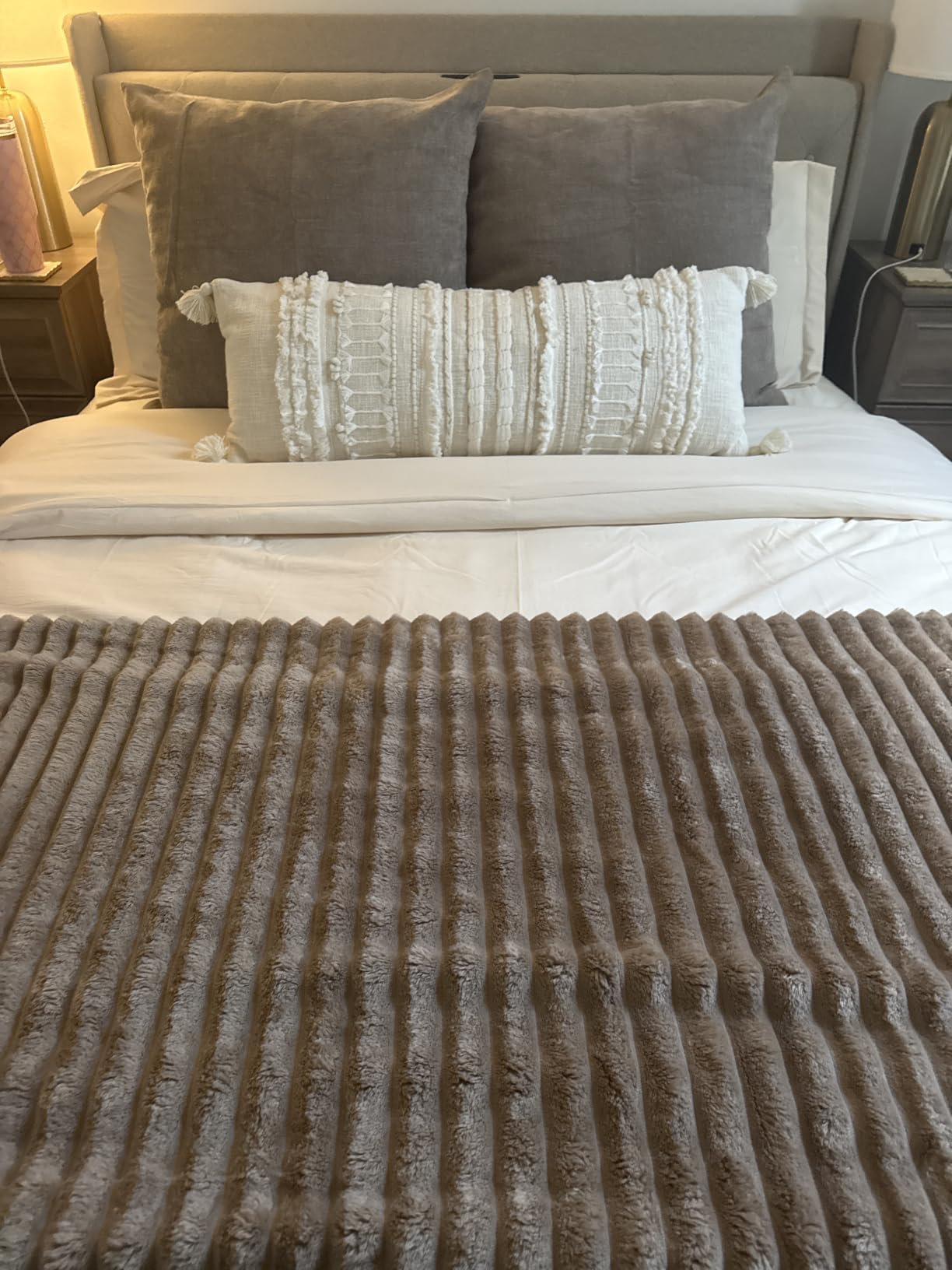 Bedsure GentleSoft Throw customer photo 2