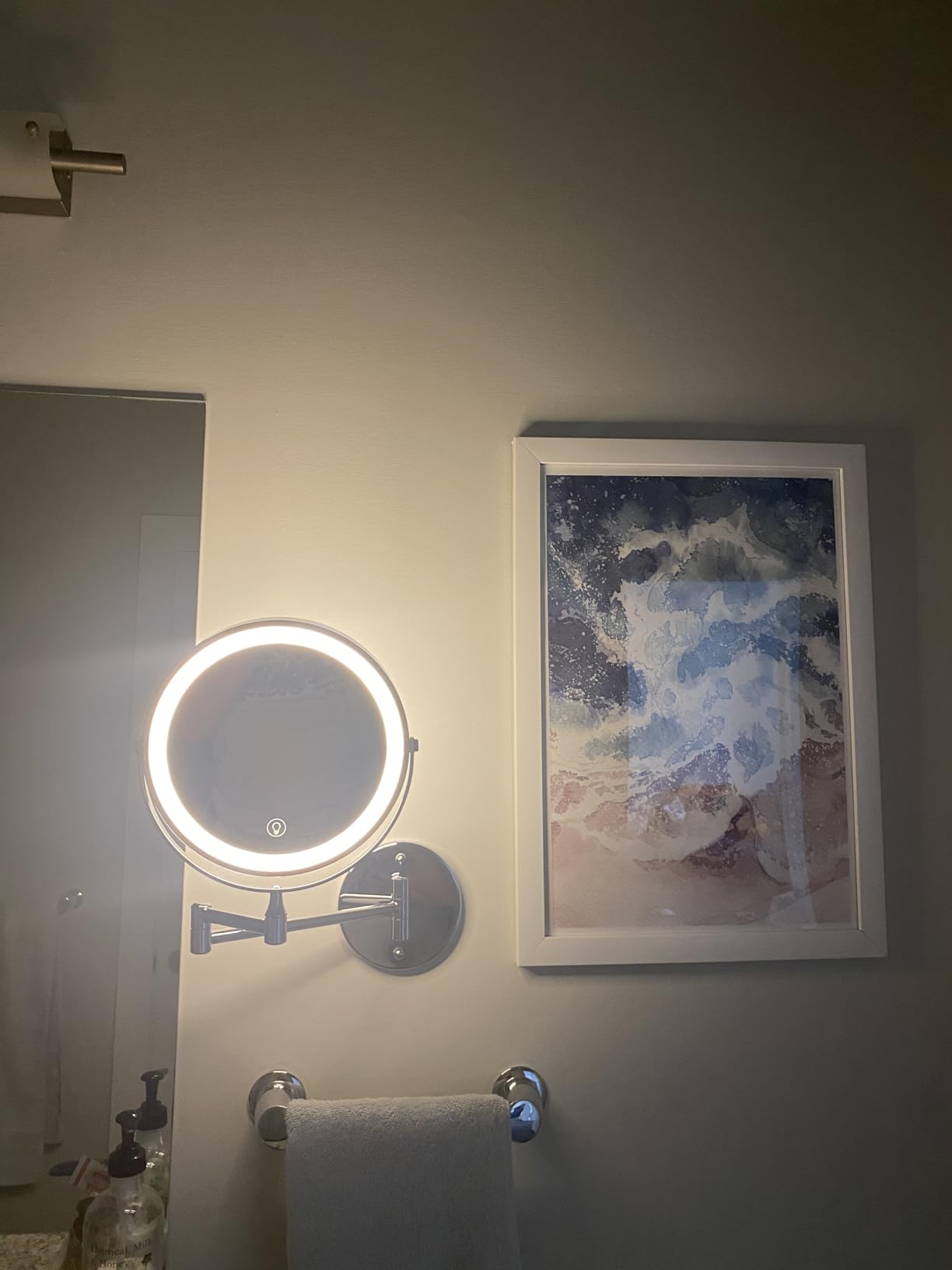 MNIENT Wall Mounted Lighted Makeup Mirror, 1x/10x Rechargeable Magnifying customer photo 2