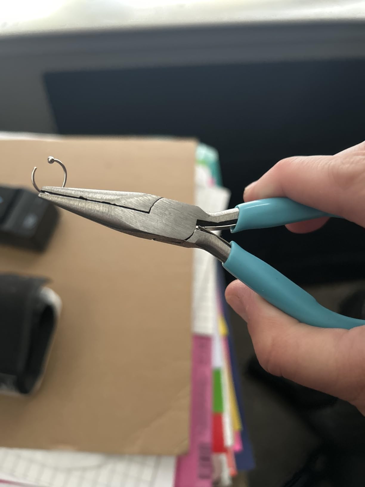 Needle Nose Pliers 4.5 Inch Jewelry Pliers Super Precision Jewelry Making Tools Comfort Grip Handle Craft Pliers for Jewelry Repair Wire Bending Gripping customer photo 1
