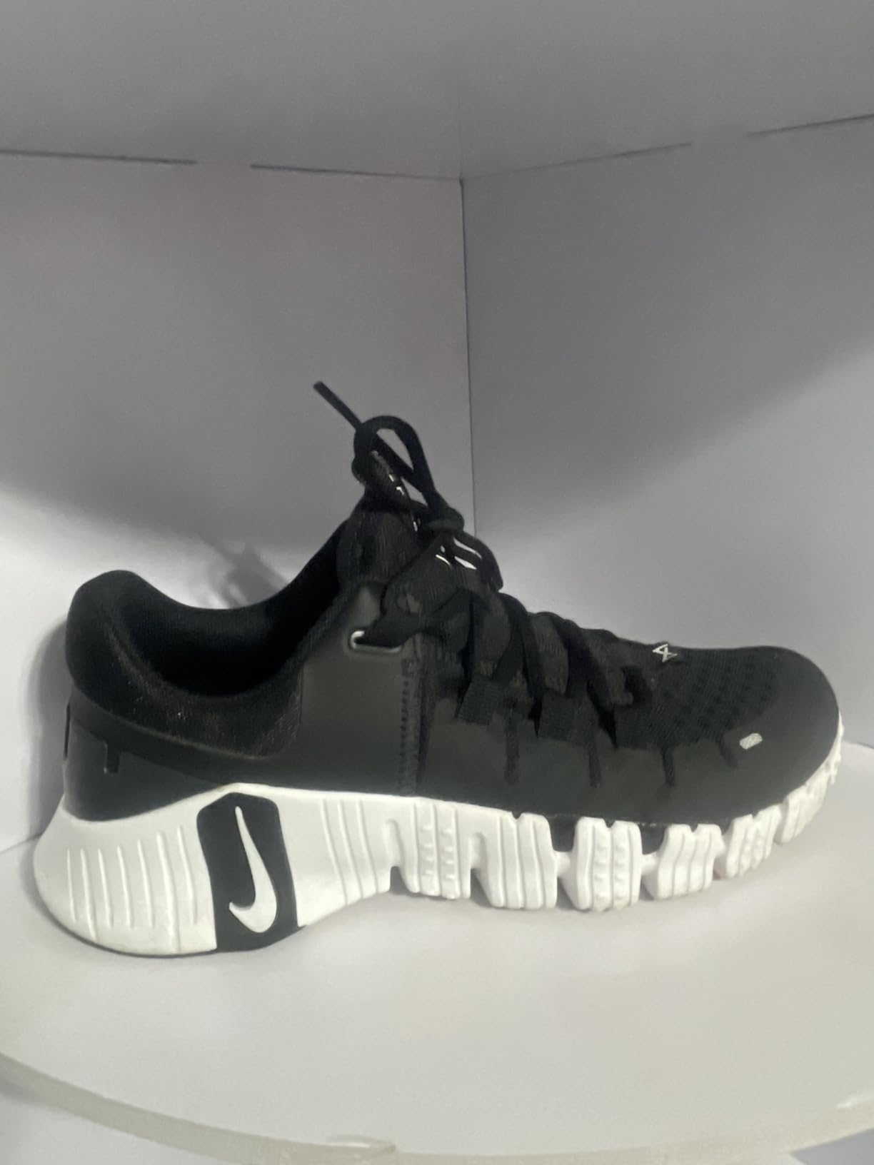 Nike Mens Nike Free Metcon 5Sneaker customer photo 1