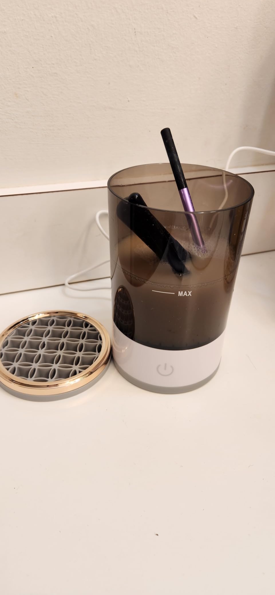 Makeup Brush Cleaning Machine - Automatic Cosmetics Brush Cleaner, Electric Make-up Brush Cleaner and Dryer, Dust-proof Beauty Brushes Organizer, Birthday Gift for Ladies customer photo 2