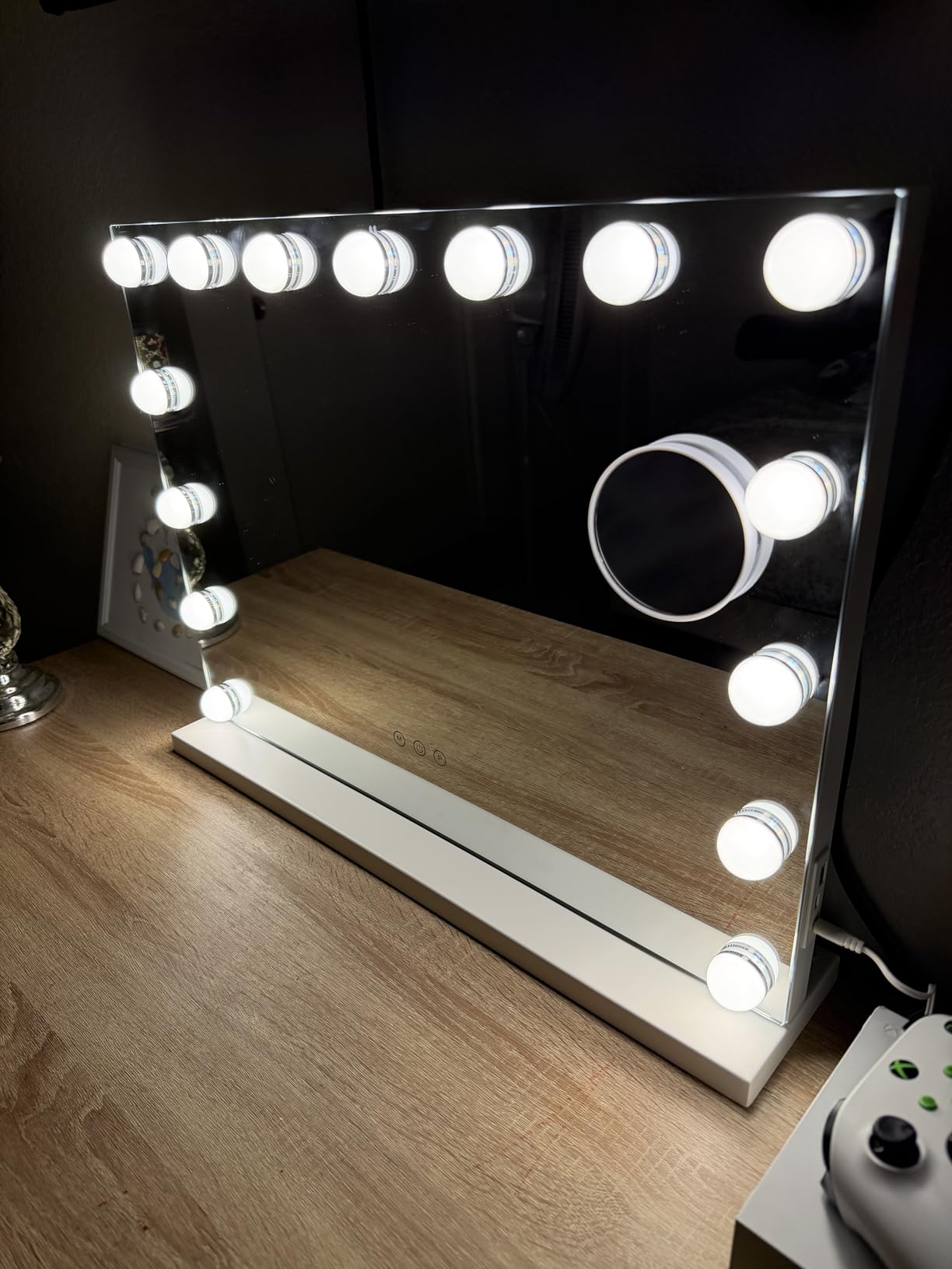Ratsamee Hollywood Vanity Mirror with Lights, 18 Dimmable Bulbs, 3 Color Lights,Make Up Lighted Mirror, Aluminum Metal Frame, USB Charging Port(32