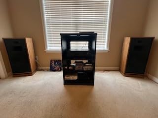 Yamaha R-N800A Network Receiver with Phono and Built-in DAC, Silver customer photo 2