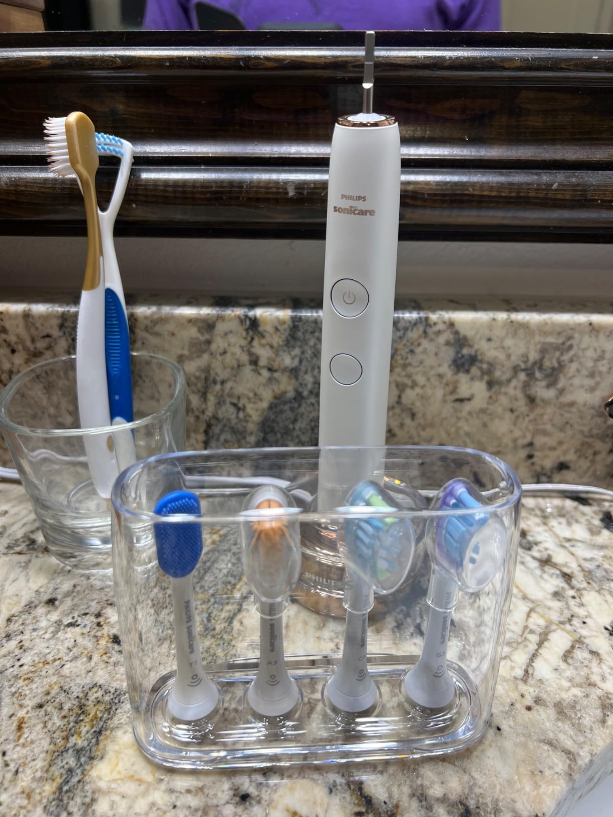 Philips Sonicare DiamondClean 9750 Electric Toothbrush, 4 Brush Heads, Rose customer photo 1