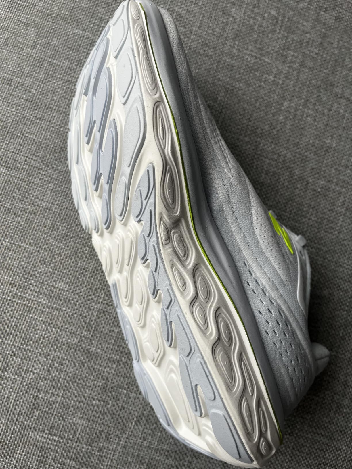 New Balance Women's Fresh Foam X Vongo V6 Running Shoe customer photo 2