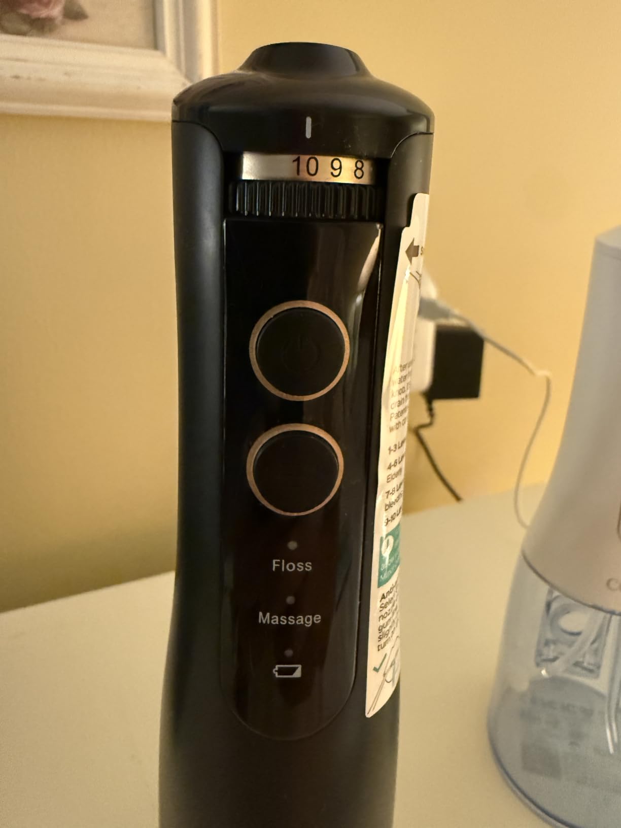 COSLUS ADA Accepted E40 Water Dental Flosser, 10 Pressure Levels, Black Pro customer photo 1
