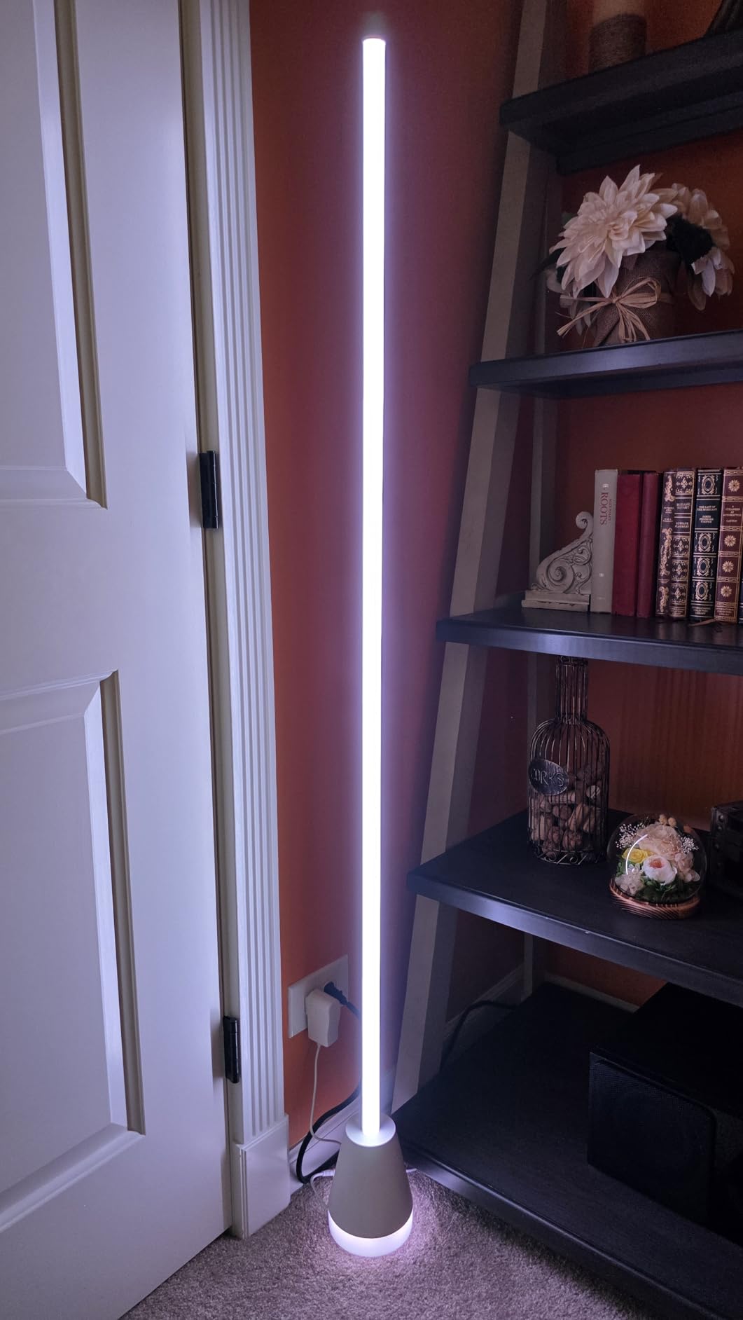 Keepsmile Smart RGB LED Corner Floor Lamp,172 LEDs Bright Standing Lamps for Living Room with APP and Remote,Modern Floor Lamp with Music Sync and 16 Million Colors, Ambient Lighting for Bedroom customer photo 2